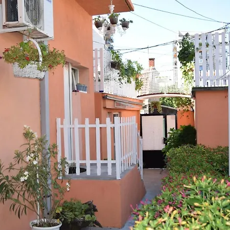 Sleep'n Drive Apartman Belgrade